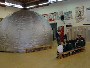 primary school planetarium show