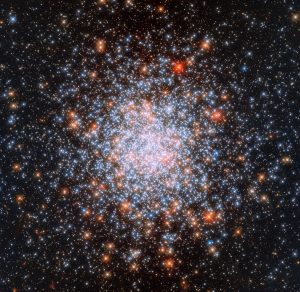 NGC 1866 Hubble ESA / NASA